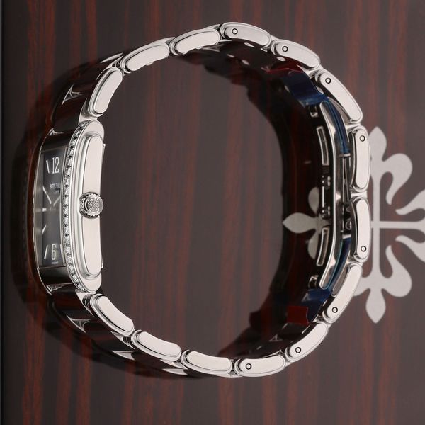 Patek Philippe Twenty-4 4910/1200A-001